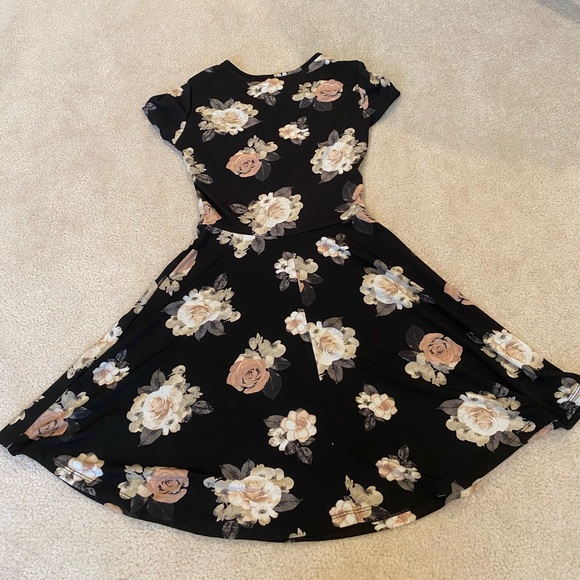 J for Justify Dress - Picture 2 of 5